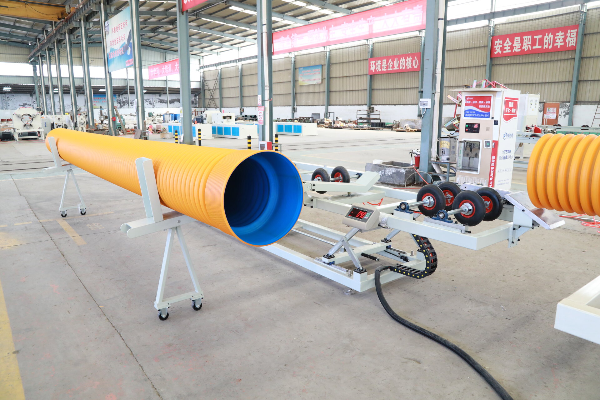 Stacker - Double wall corrugated pipe extrusion line stacker automatically discharges pipes - 3