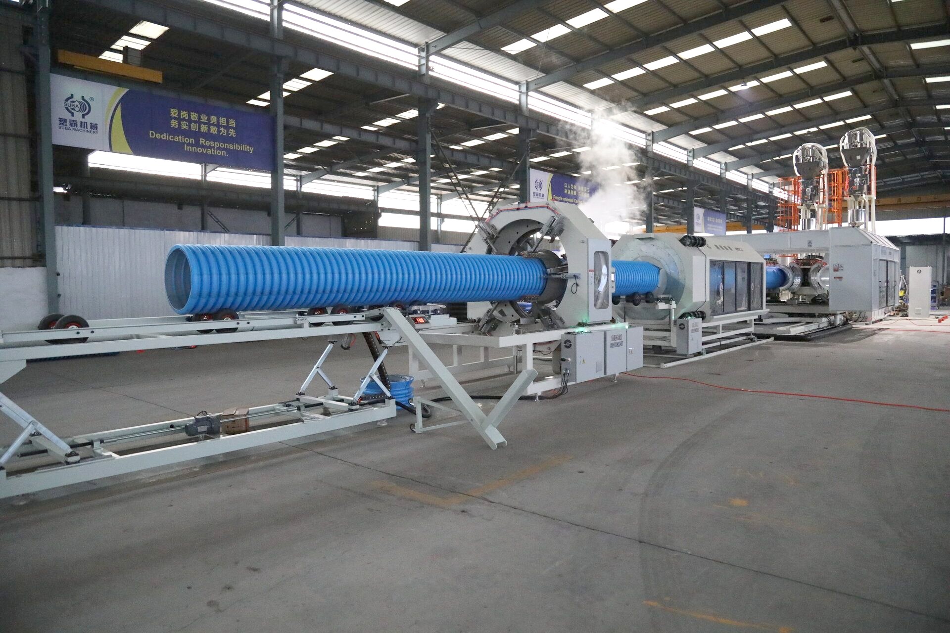 Ligne d'extrusion de tubes annelés SL1200