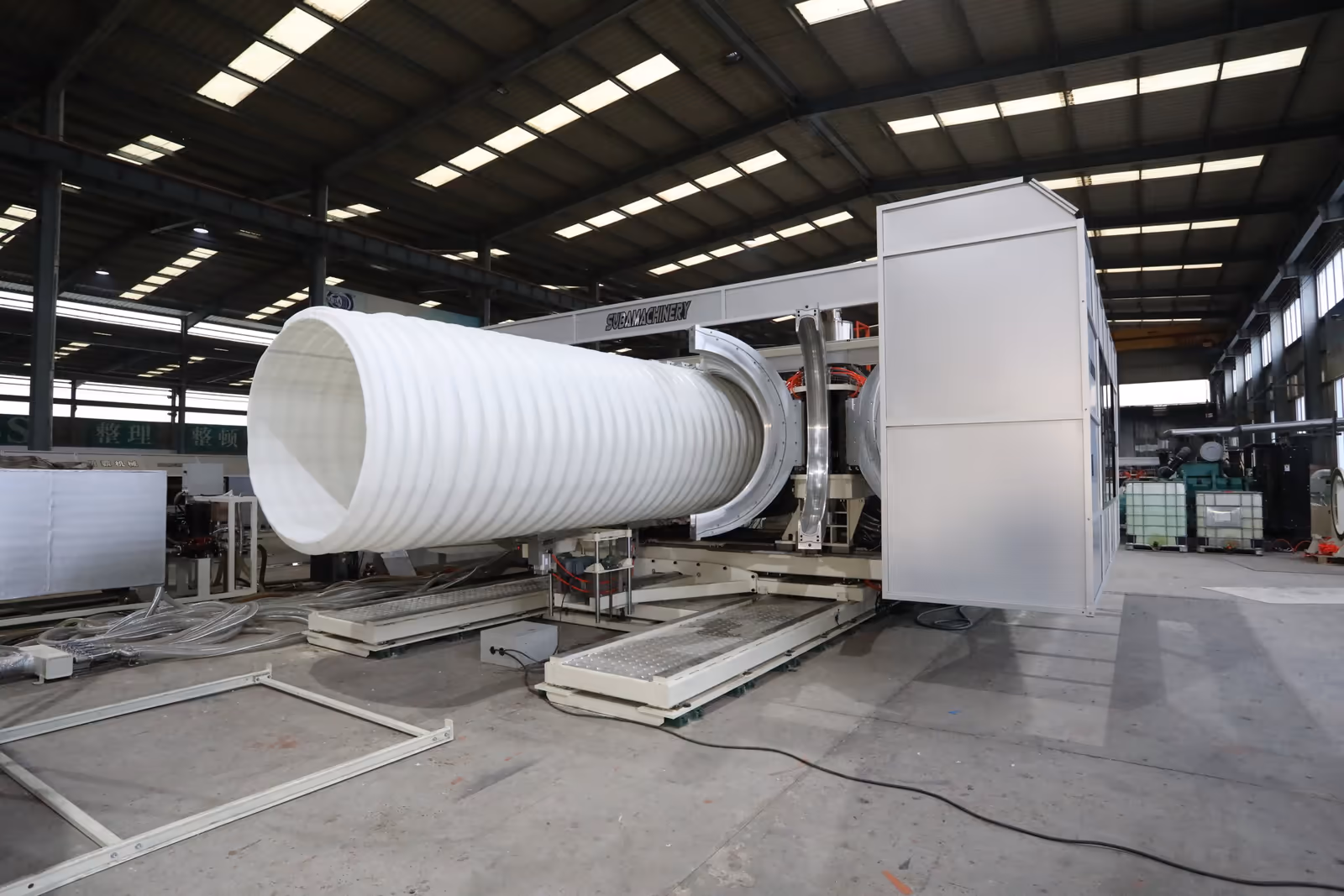 Corrugator - The innovative corrugator of Suba machinery corrugated pipe extrusion line adopts a horizontal water cooling structure - 8