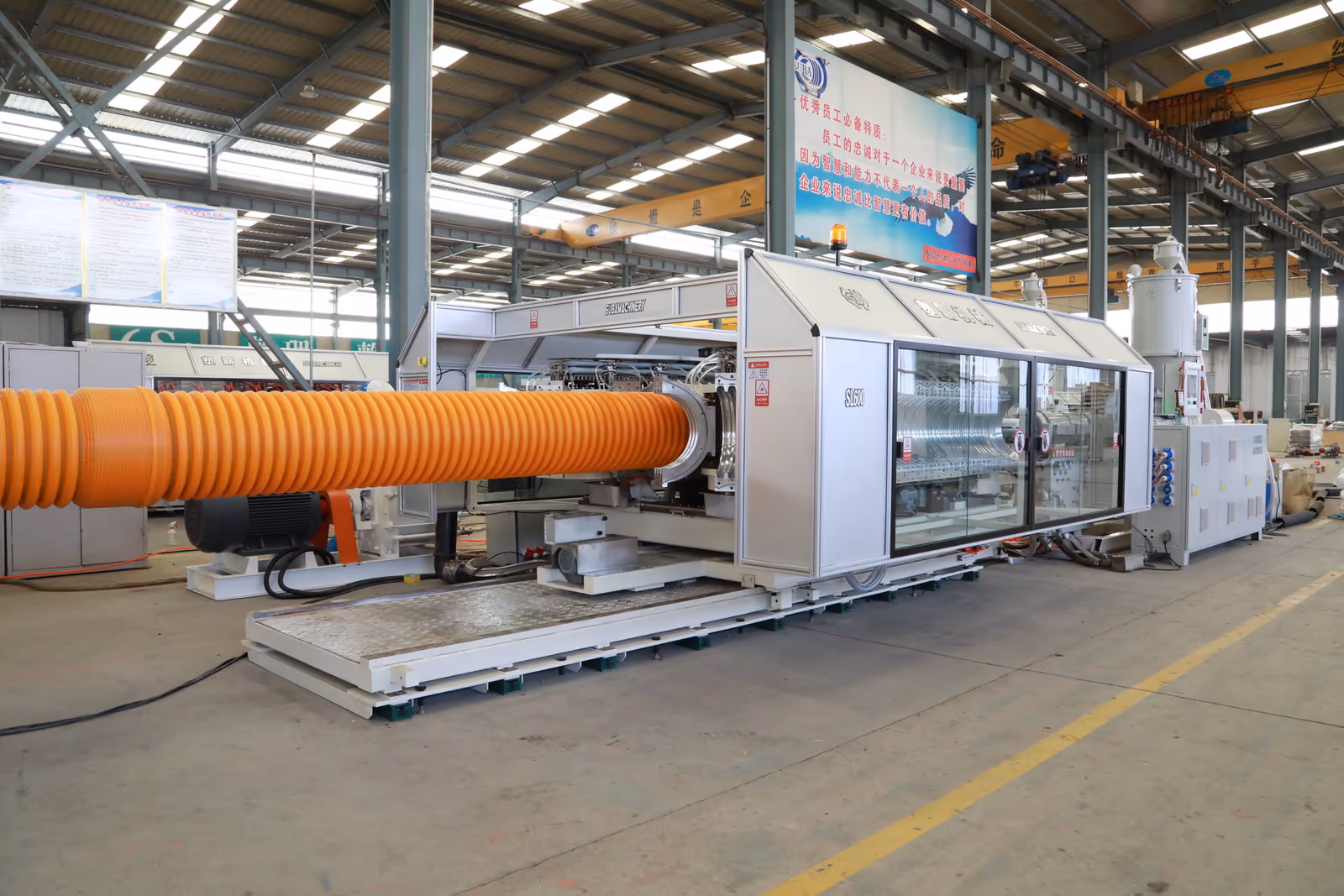 SL600 Corrugated Pipe Extrusion Line - The SL600 double wall corrugated pipe production line produces ID90mm-ID600mm HDPE/PP double wall corrugated pipes - 3